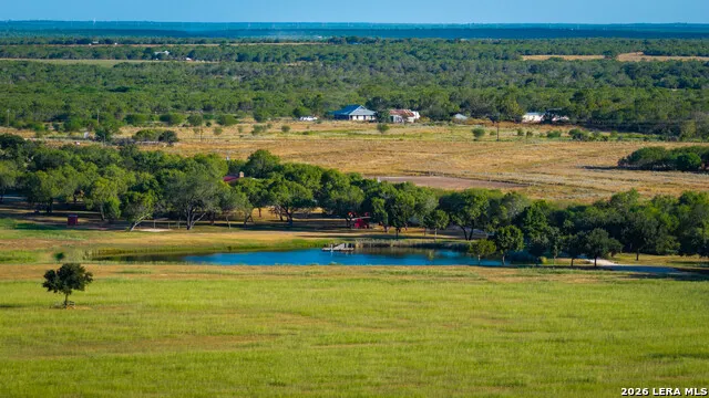 106 County Road 253 Poth, TX 78147