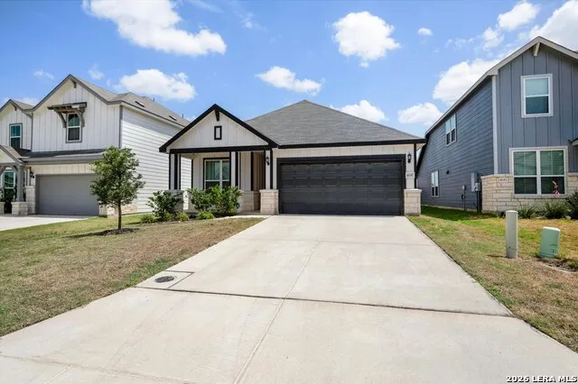 4047 WILD BLOOM RD Seguin, TX 78155