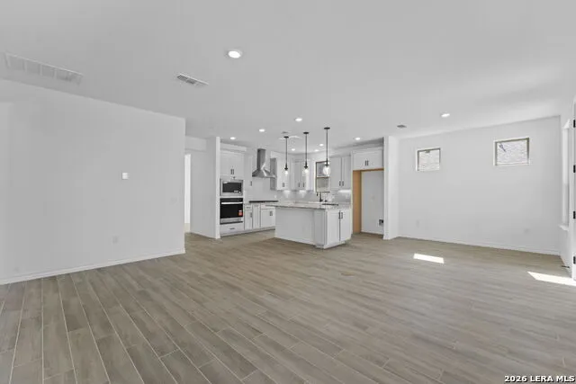 2263 BARETTA LN New Braunfels, TX 78132