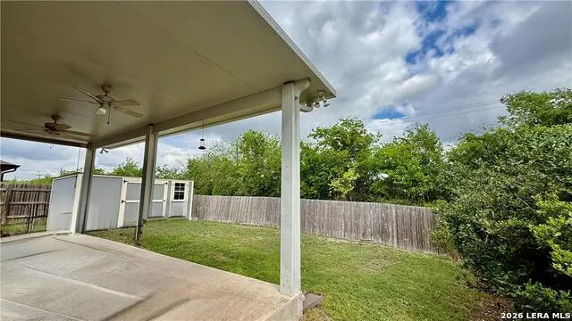 1660 W Nolte Farms Seguin, TX 78155