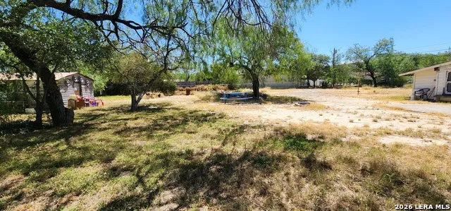 887 AUSTIN ST Eagle Pass, TX 78852