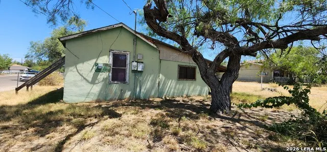 887 AUSTIN ST Eagle Pass, TX 78852