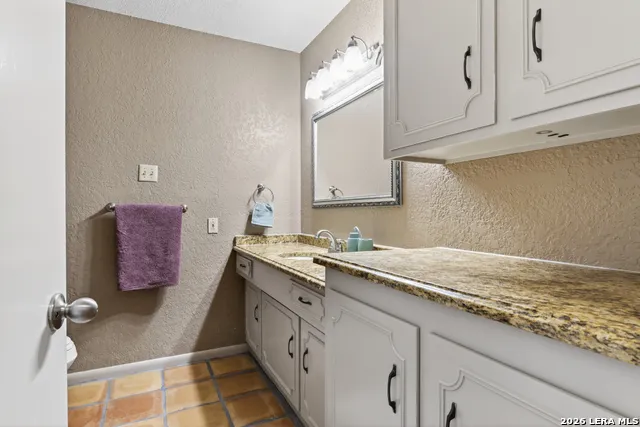 5822 Northgap Windcrest, TX 78239