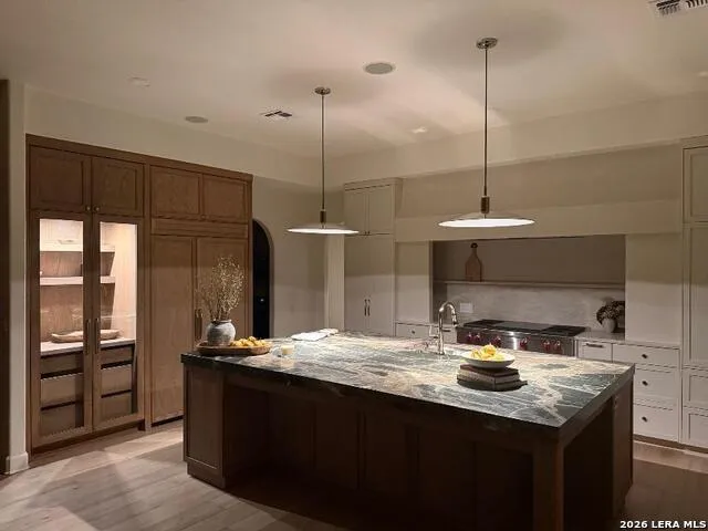 140 Oak Hampton Trail Ingram, TX 78028
