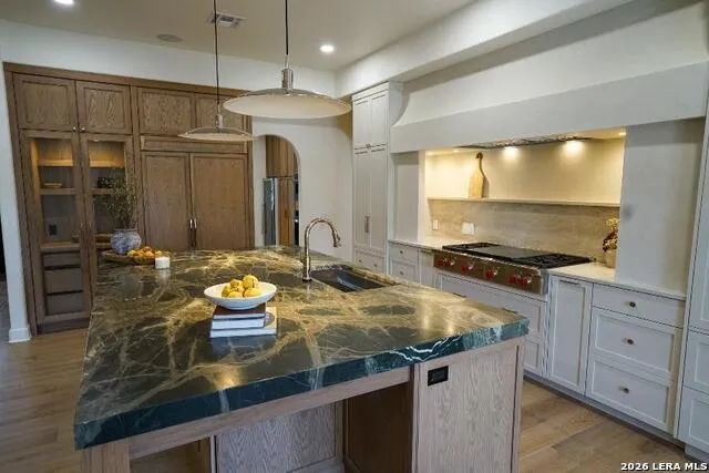 140 Oak Hampton Trail Ingram, TX 78028