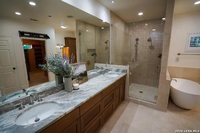 140 Oak Hampton Trail Ingram, TX 78028