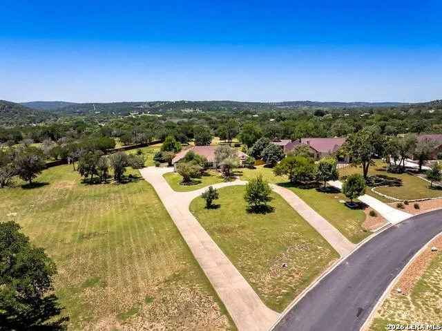 140 Oak Hampton Trail Ingram, TX 78028