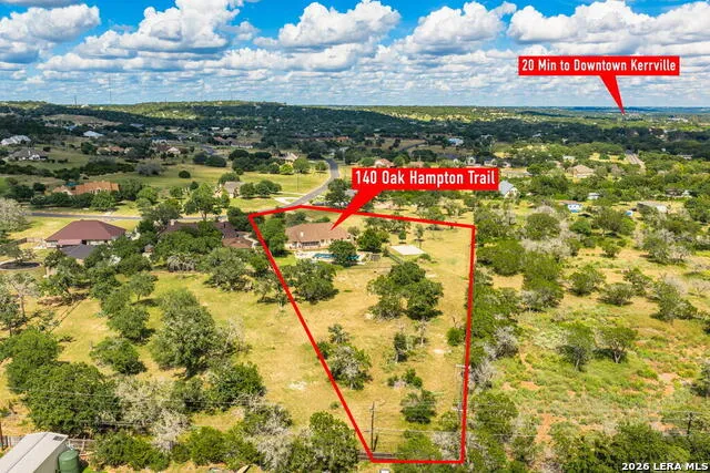 140 Oak Hampton Trail Ingram, TX 78028