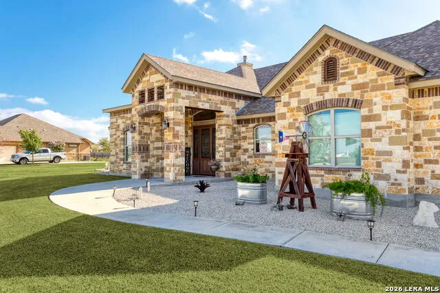211 Siena Woods Marion, TX 78124