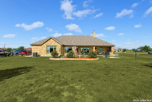 211 Siena Woods Marion, TX 78124