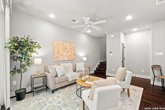 252 CLAREMONT AVE #102 Unit 102 San Antonio, TX 78209