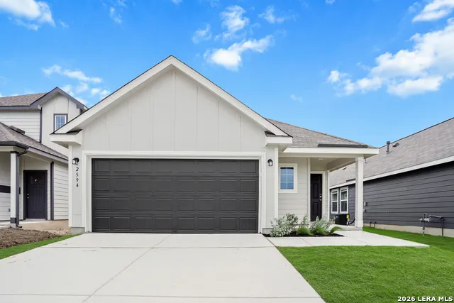 2594 Downsbury Road New Braunfels, TX 78130