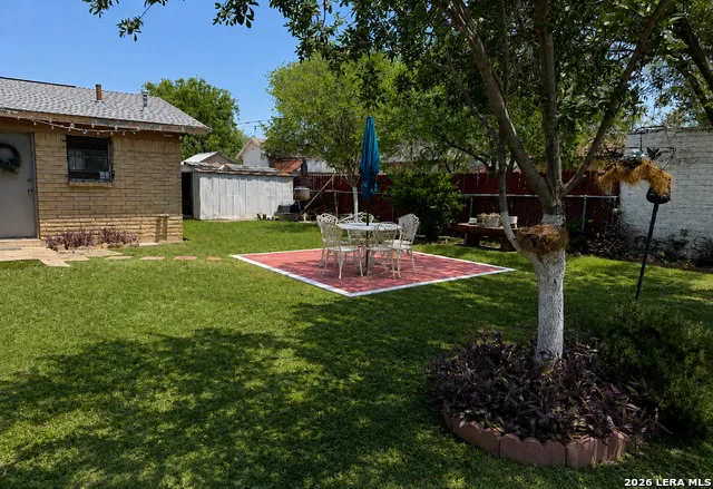 2178 Maverick Dr Eagle Pass, TX 78852