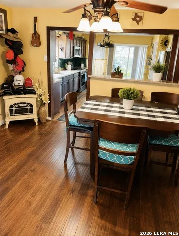 8288 w fm 476 Poteet, TX 78065