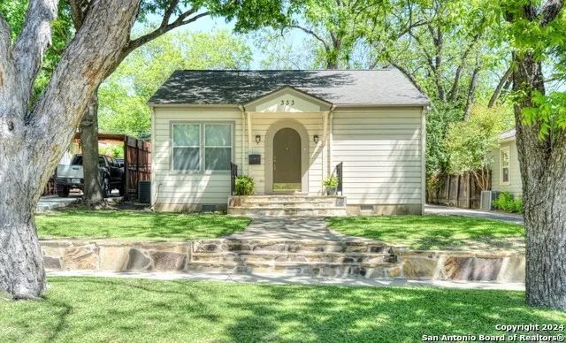 333 REDWOOD ST Alamo Heights, TX 78209