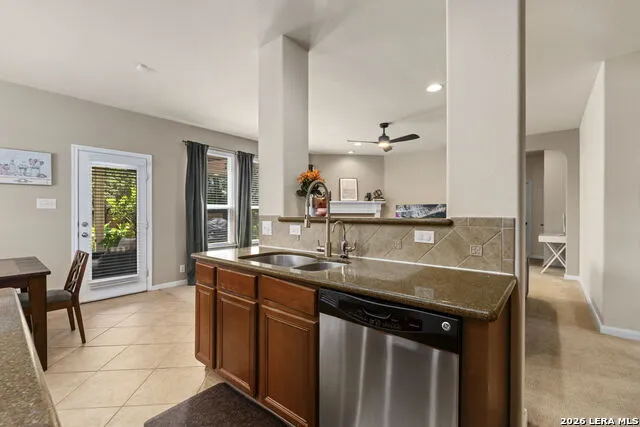 8702 JURA FRST Helotes, TX 78023