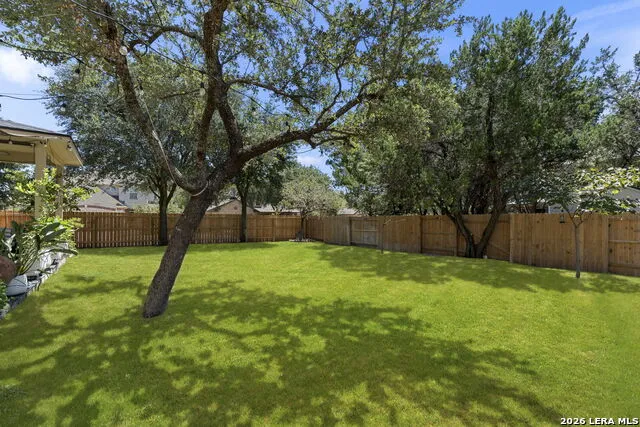 8702 JURA FRST Helotes, TX 78023