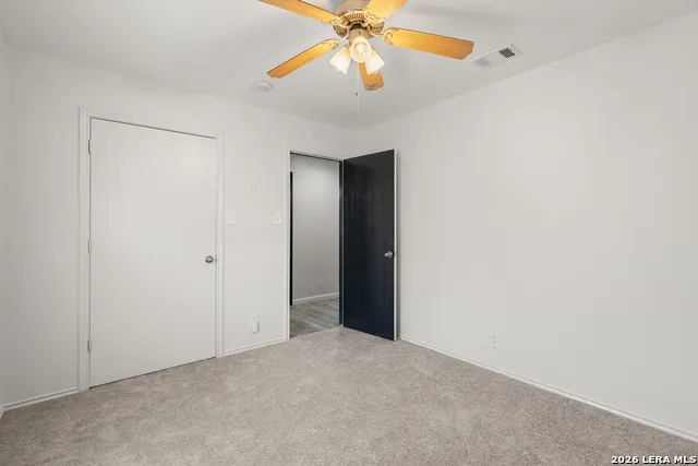 524 COPPER LN Jarrell, TX 76537