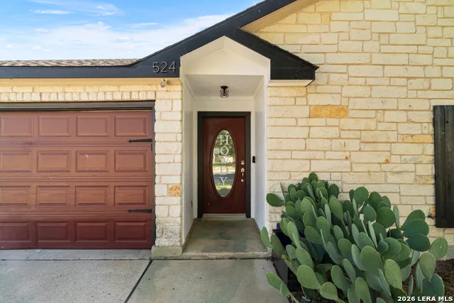 524 COPPER LN Jarrell, TX 76537