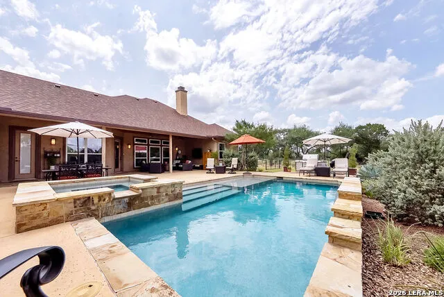 1195 Rio Brazos Boerne, TX 78006
