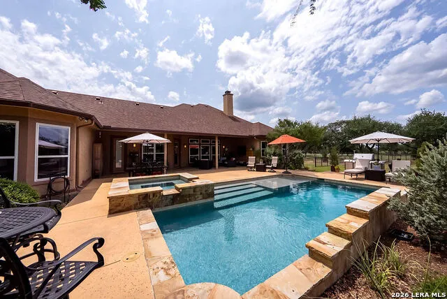 1195 Rio Brazos Boerne, TX 78006
