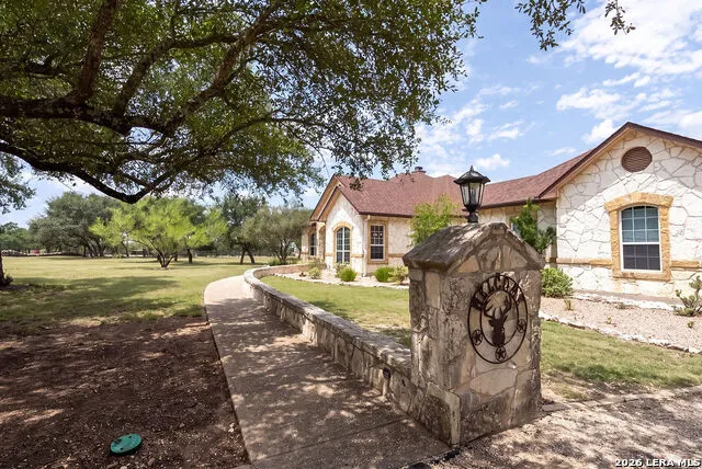 1195 Rio Brazos Boerne, TX 78006