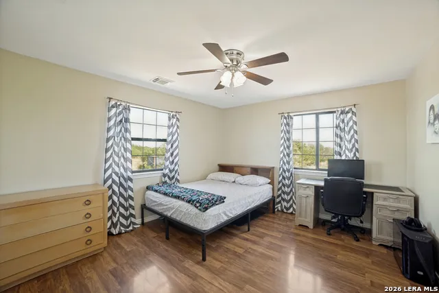 471 County Road 467 Hondo, TX 78861