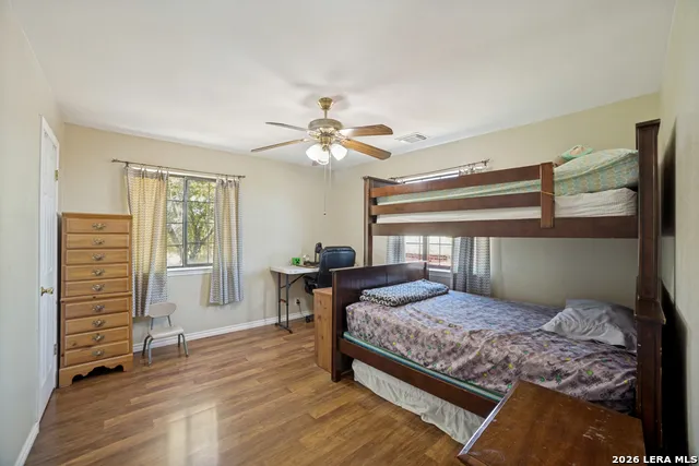471 County Road 467 Hondo, TX 78861