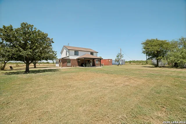 471 County Road 467 Hondo, TX 78861