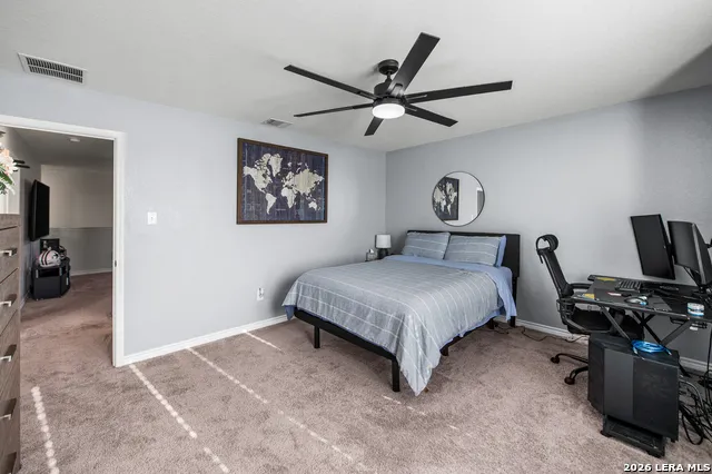 5205 NATURE PATH Marion, TX 78124