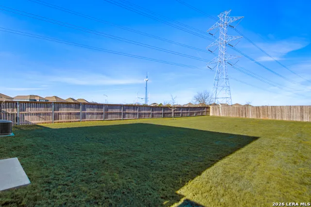 5205 NATURE PATH Marion, TX 78124