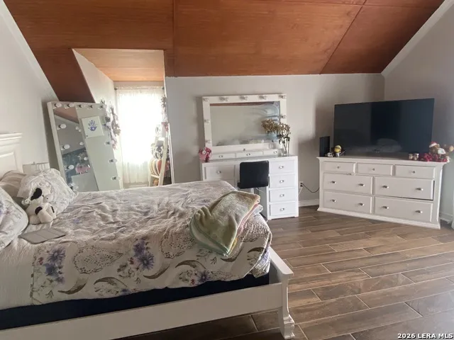 10851 SILVER TRL Atascosa, TX 78002