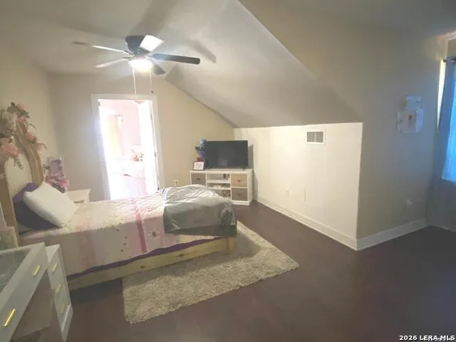 10851 SILVER TRL Atascosa, TX 78002