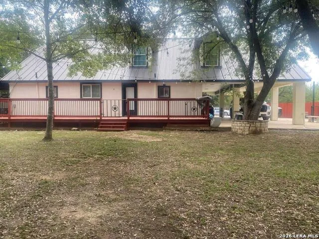 10851 SILVER TRL Atascosa, TX 78002