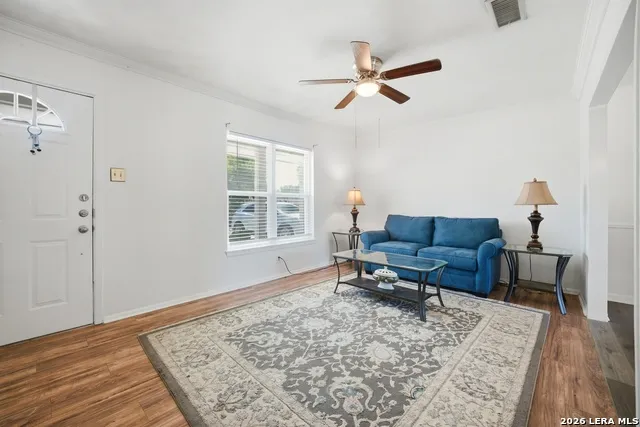 4423 Sun Vista San Antonio, TX 78217