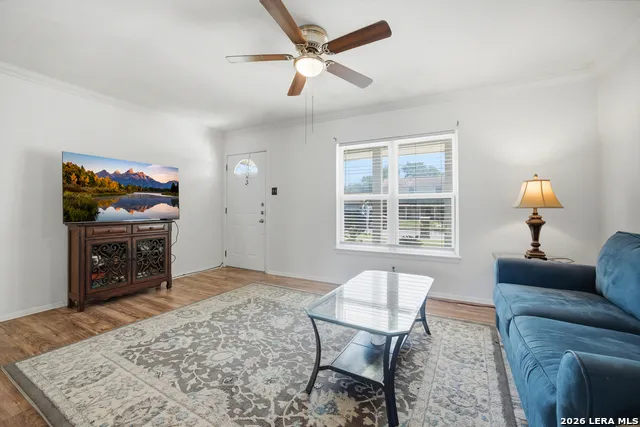 4423 Sun Vista San Antonio, TX 78217