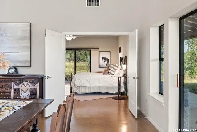 1101 Windy Hills Rd Dripping Springs, TX 78620