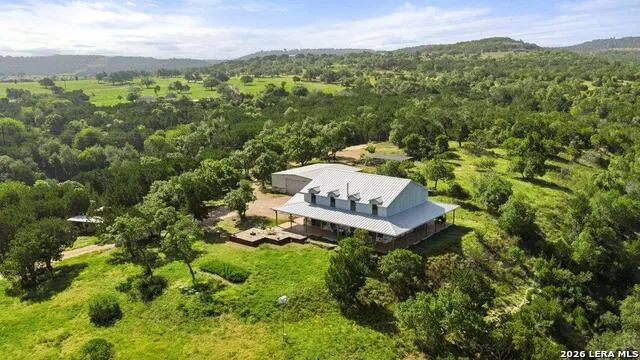 1101 Windy Hills Rd Dripping Springs, TX 78620
