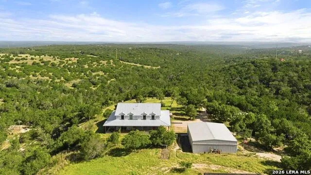 1101 Windy Hills Rd Dripping Springs, TX 78620