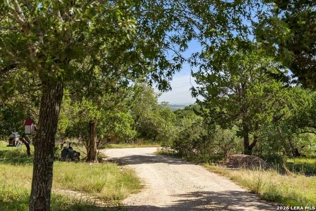 1101 Windy Hills Rd Dripping Springs, TX 78620