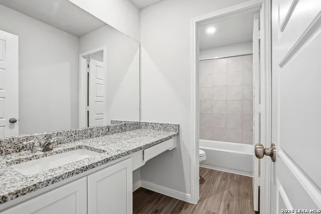 8543 Catnip Pass Elmendorf, TX 78112