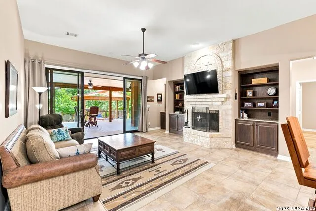 9123 Limestone Pass Boerne, TX 78006