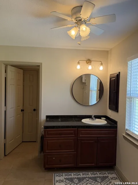 174 RIVER HAVEN RD Utopia, TX 78884