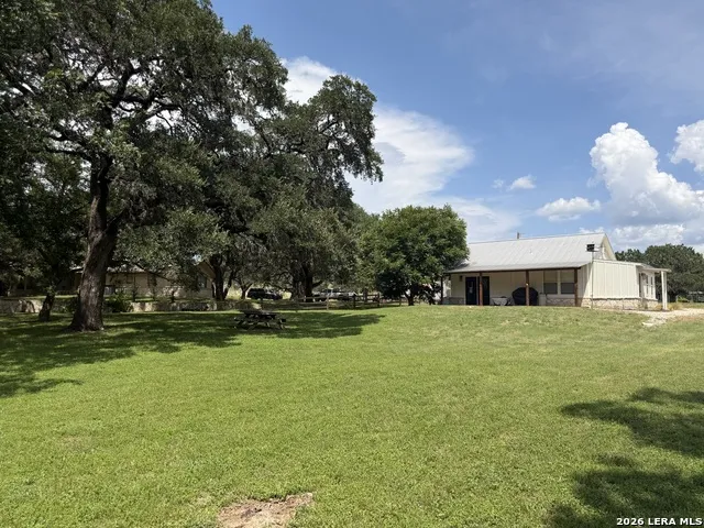 174 RIVER HAVEN RD Utopia, TX 78884