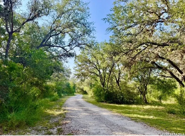 5244 BUSINESS 181 N Beeville, TX 78102