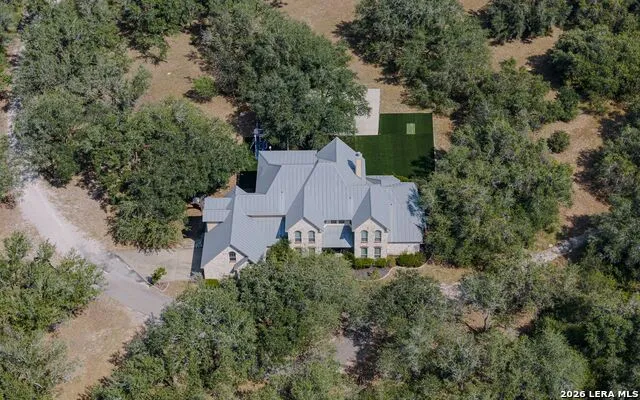 5244 BUSINESS 181 N Beeville, TX 78102