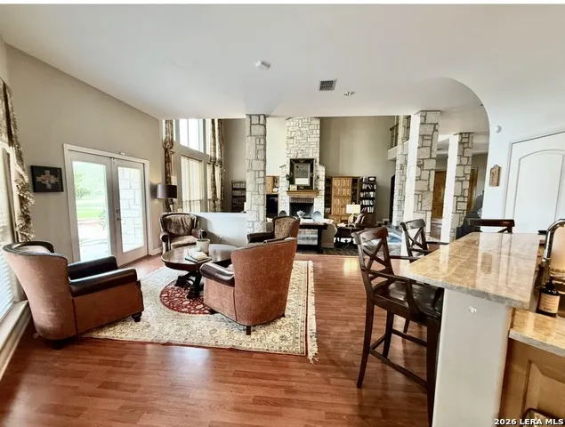 5244 BUSINESS 181 N Beeville, TX 78102