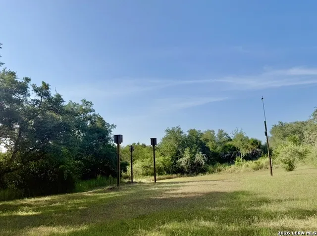5244 BUSINESS 181 N Beeville, TX 78102