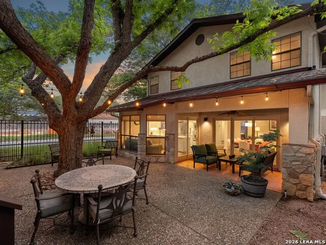 299 W EDGEWATER TER New Braunfels, TX 78130