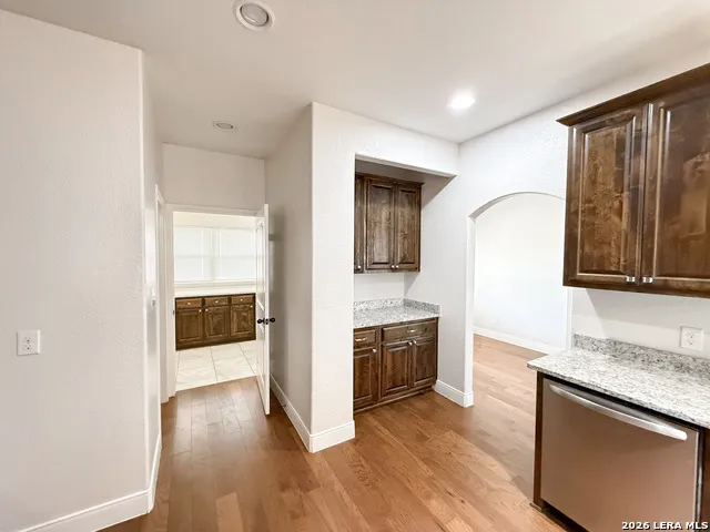 101 8th St Natalia, TX 78059